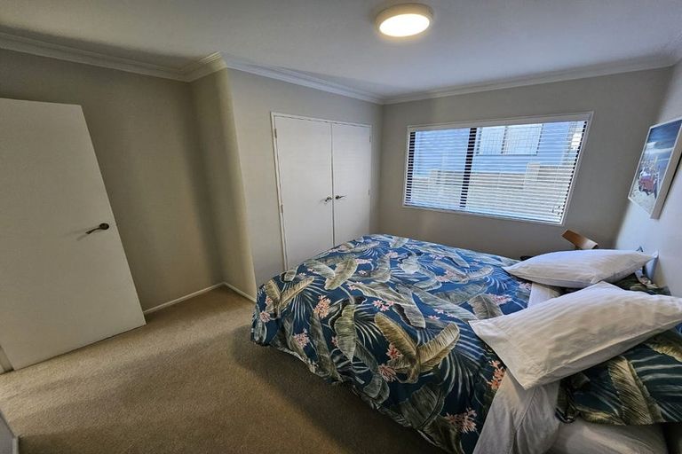 Photo of property in 112a Oceanview Road, Mount Maunganui, 3116