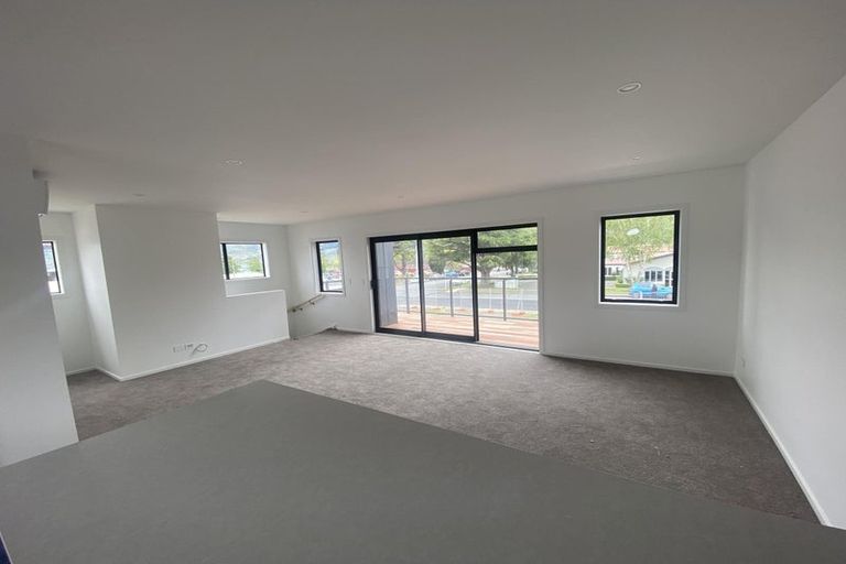 Photo of property in 18a King Street, Upper Hutt Central, Upper Hutt, 5018