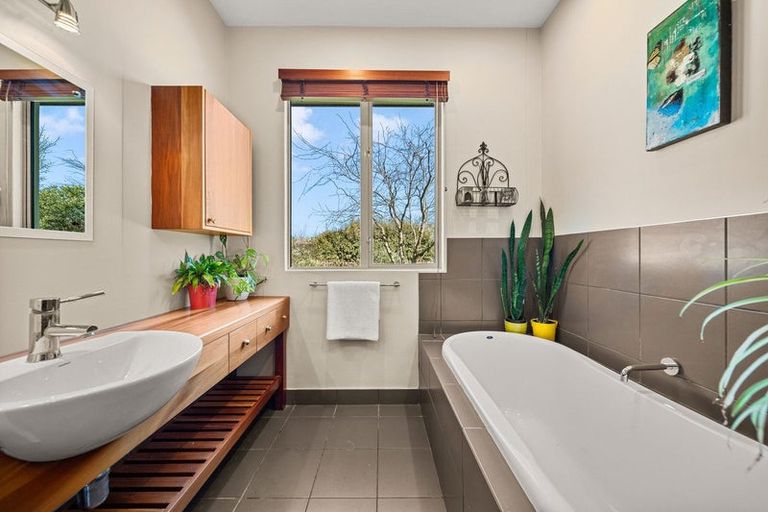 Photo of property in 36 Grey Street, Martinborough, 5711