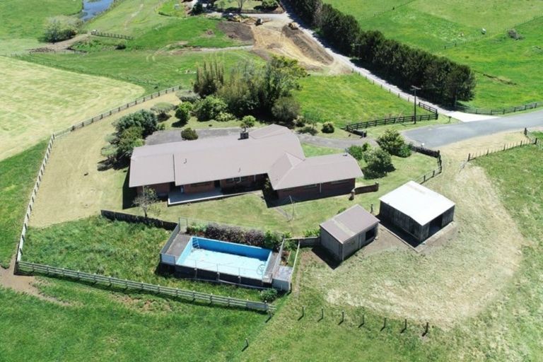 Photo of property in 118 Bycroft Road, Karaka, Drury, 2578