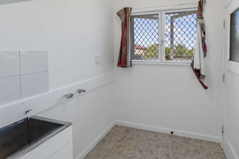 Photo of property in 14 Matai Street, Levin, 5510