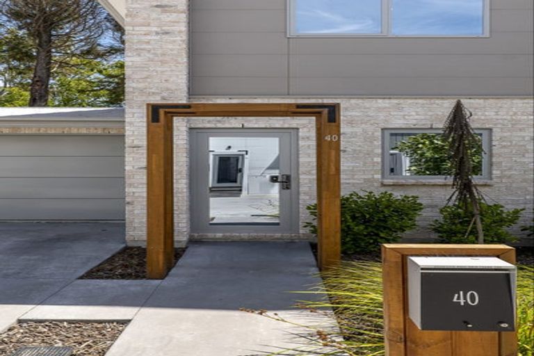 Photo of property in 40 Mohua Lane, Upper Riccarton, Christchurch, 8041