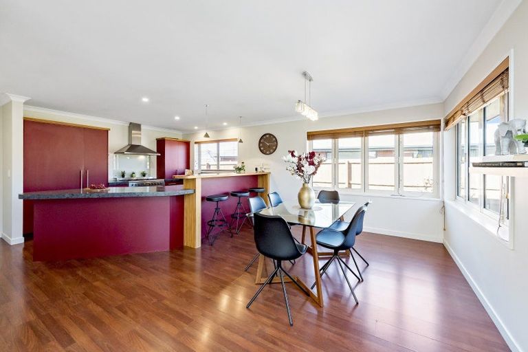 Photo of property in 7 Antonia Place, Aidanfield, Christchurch, 8025