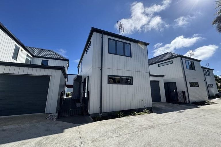 Photo of property in 270a Fitzgerald Avenue, Christchurch Central, Christchurch, 8013