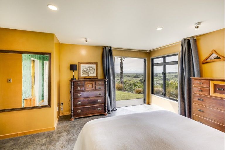 Photo of property in 48 Mclean Road, Havelock North, 4294