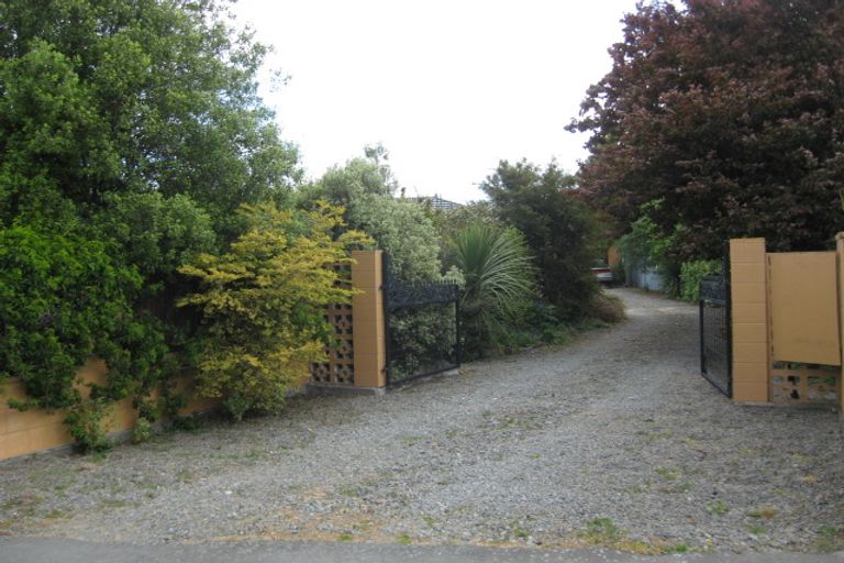 Photo of property in 14 Douglas Road, Amberley, 7410