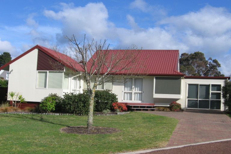 Photo of property in 3 Courtney Close, Pauanui, Hikuai, 3579