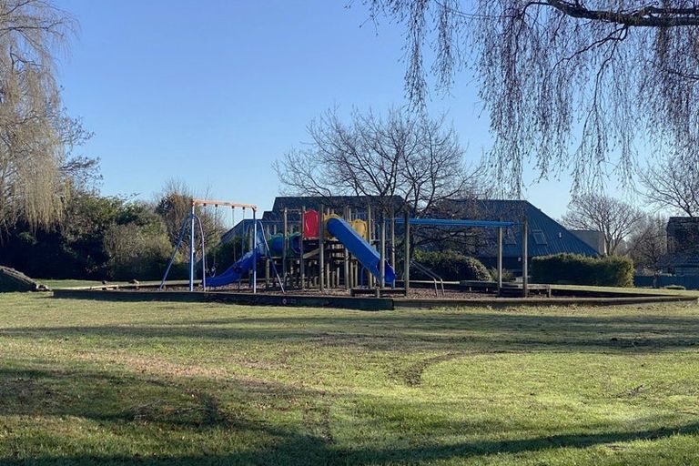 Photo of property in 9 Tangmere Place, Burwood, Christchurch, 8061