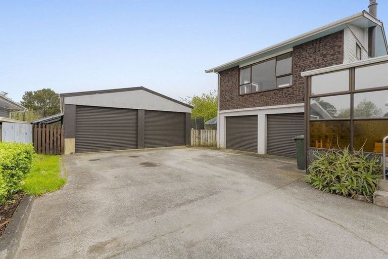 Photo of property in 14 Oberon Street, Stratford, 4332