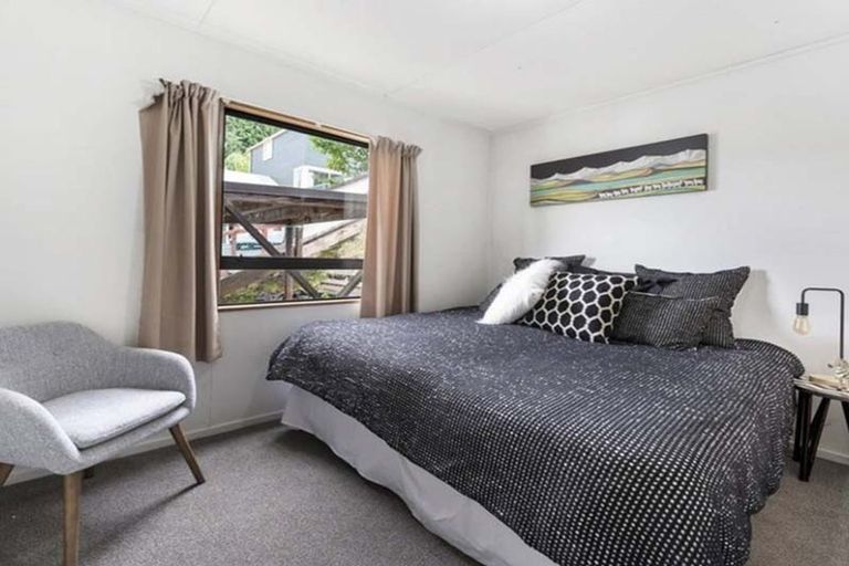 Photo of property in 9a Dart Place, Fernhill, Queenstown, 9300