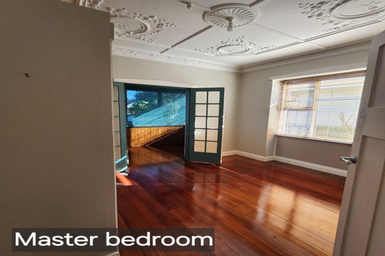 Photo of property in 12 Cressy Street, Waterloo, Lower Hutt, 5011