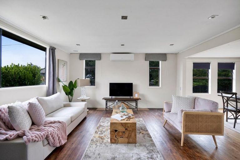 Photo of property in 84 Strange Street, Waitara, 4320