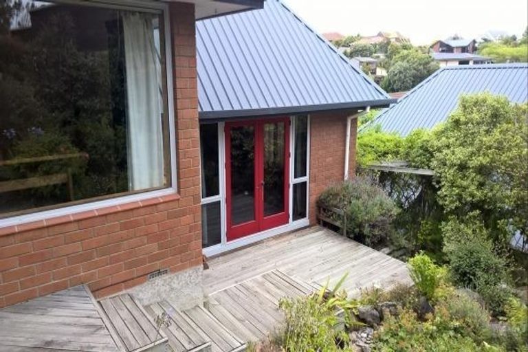 Photo of property in 3b Cambrian Close, Westmorland, Christchurch, 8025