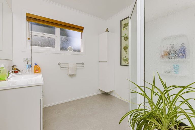 Photo of property in 69 Beach Road, Pahurehure, Papakura, 2113