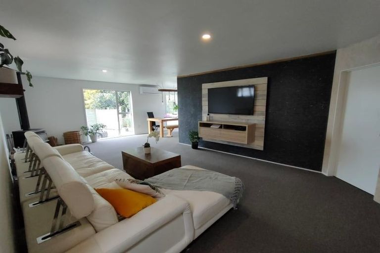 Photo of property in 7g Kapui Place, Waitara, 4320