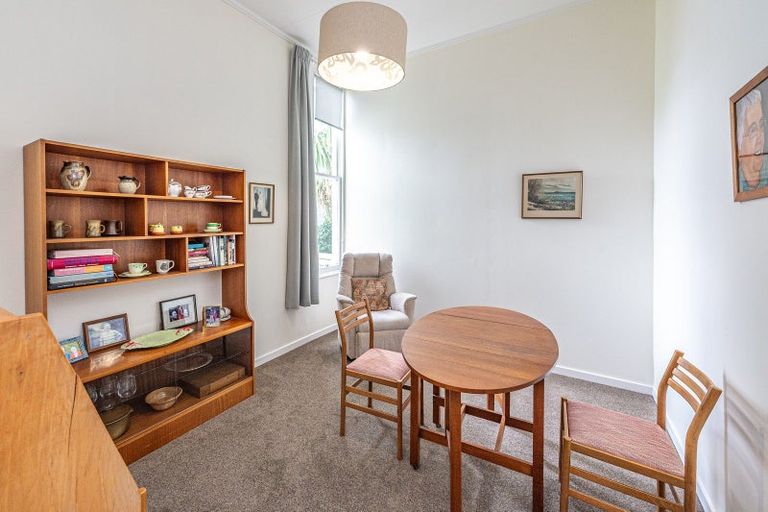 Photo of property in 6 Park Place, Whanganui, 4500