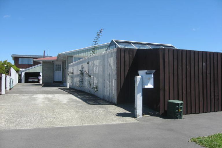 Photo of property in 15 Aileen Place, Upper Riccarton, Christchurch, 8041