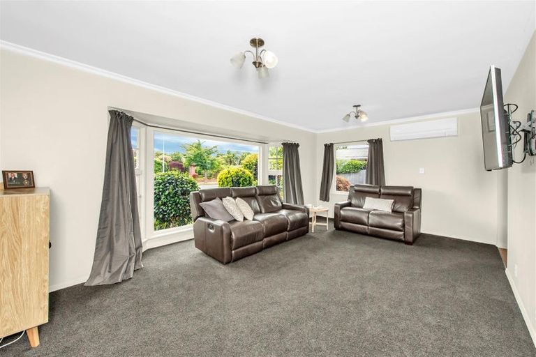 Photo of property in 6 Birkenhead Street, Avonhead, Christchurch, 8042