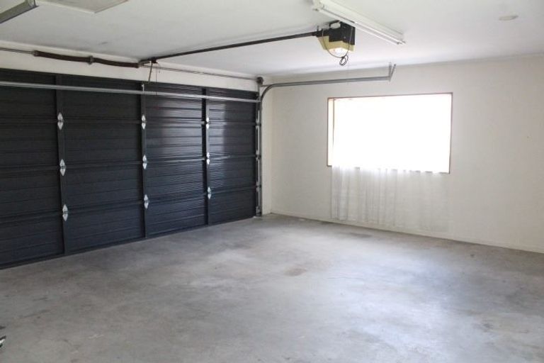 Photo of property in 2/6 Cherry Road, Bucklands Beach, Auckland, 2014