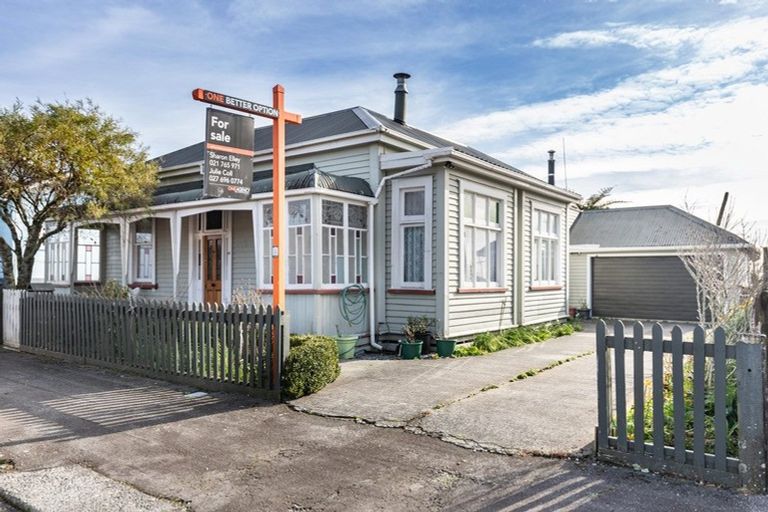 Photo of property in 20 Cowper Street, Greymouth, 7805