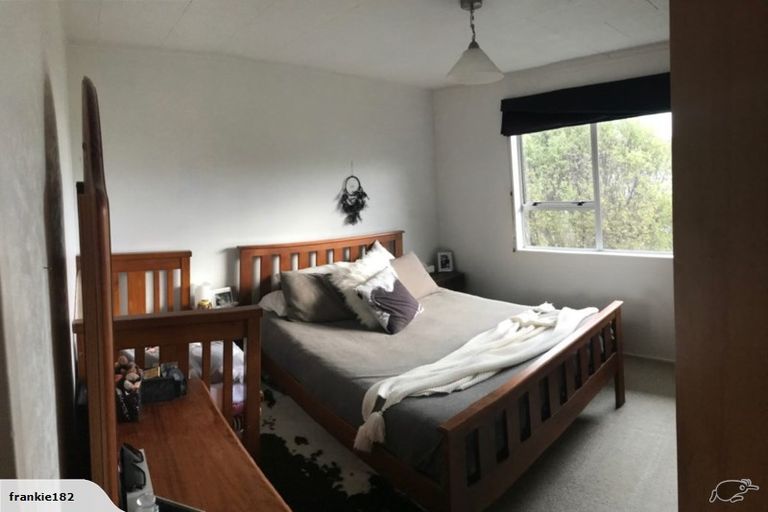 Photo of property in 74 Eskdale Road, Papakowhai, Porirua, 5024