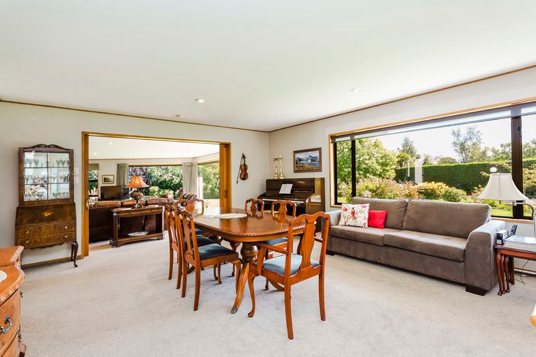 Photo of property in 1 Hamilton Court, Milton, 9220