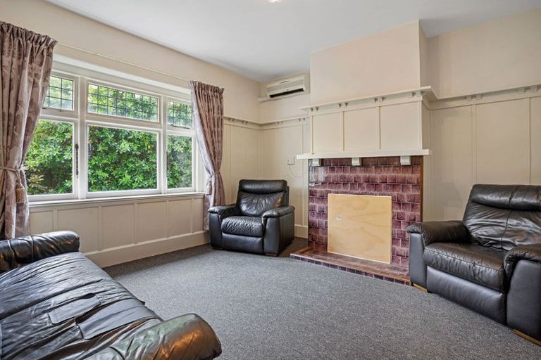 Photo of property in 6 Nortons Road, Avonhead, Christchurch, 8042