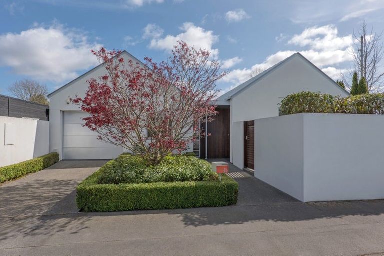 Photo of property in 65 Hawkesbury Avenue, St Albans, Christchurch, 8014