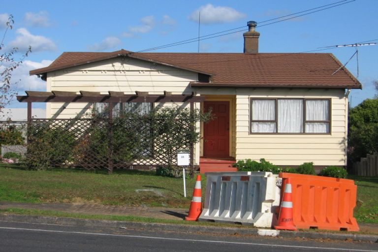 Photo of property in 28 Russell Road, Manurewa, Auckland, 2102