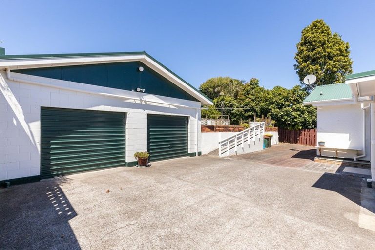 Photo of property in 8 Raniera Street, Glen Avon, New Plymouth, 4312