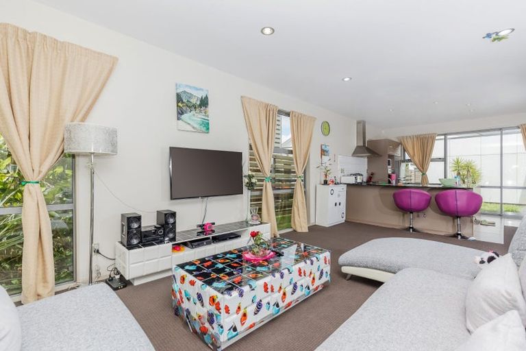 Photo of property in 14 Kauri Drive, Takanini, 2112