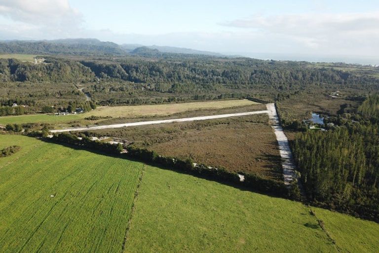 Photo of property in 12 Birds Ferry Road, Virgin Flat, Cape Foulwind, 7892