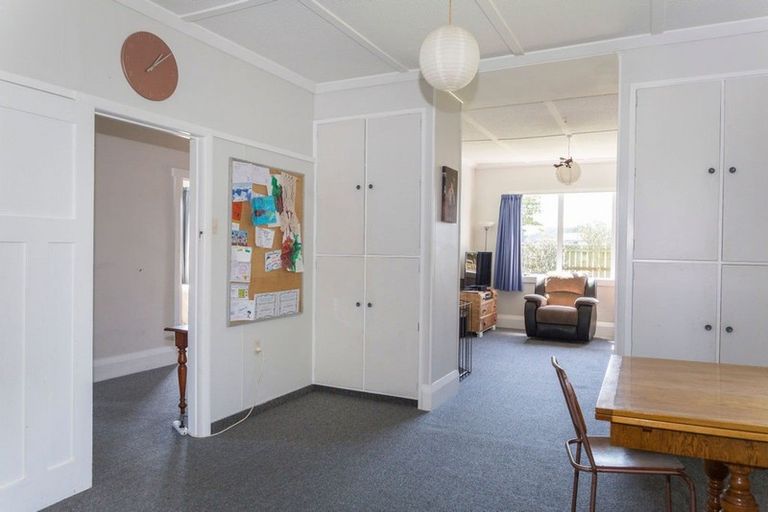 Photo of property in 53 Tipapakuku Road, Dannevirke, 4930