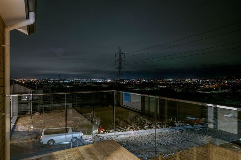 Photo of property in 84 Tir Conaill Avenue, Flat Bush, Auckland, 2019