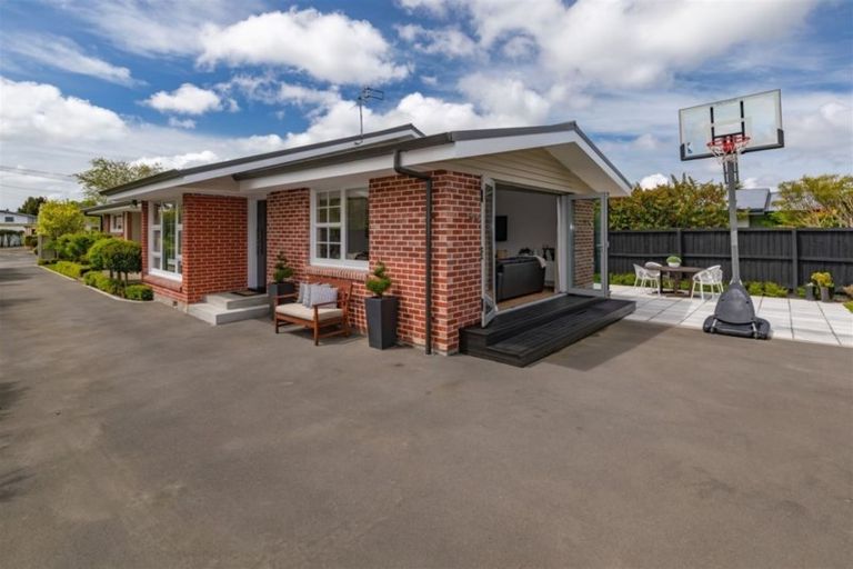 Photo of property in 25 Ryeland Avenue, Ilam, Christchurch, 8041