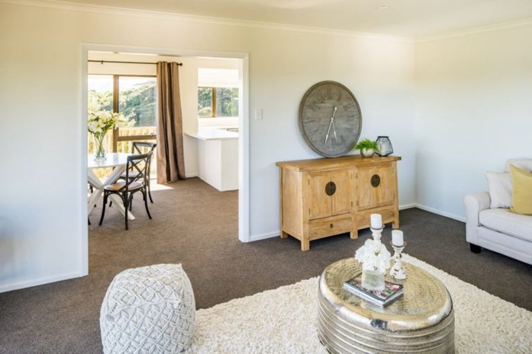 Photo of property in 20a Kahu Road, Paremata, Porirua, 5024