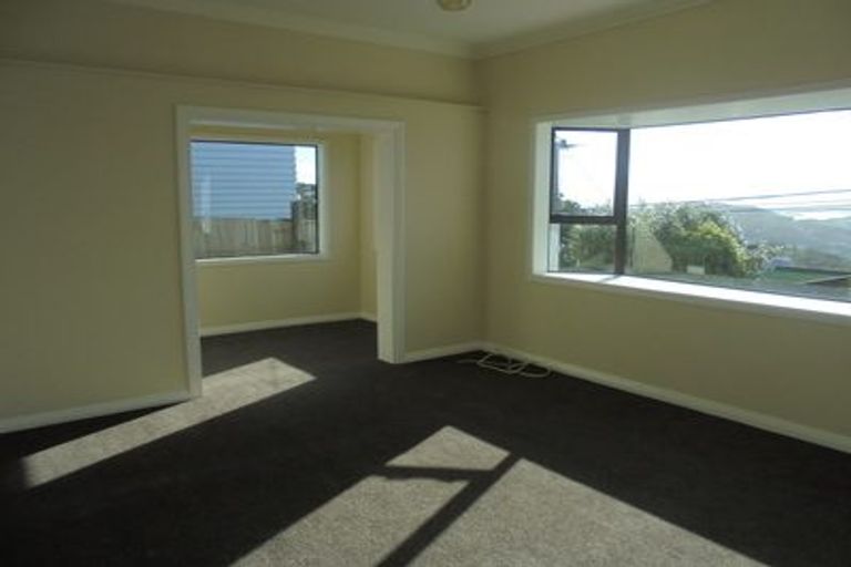 Photo of property in 148 The Ridgeway, Mornington, Wellington, 6021