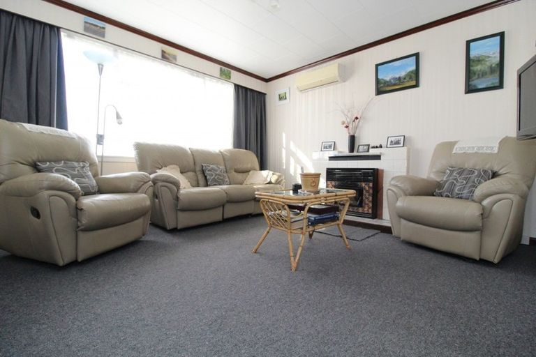 Photo of property in 57 High Street, Waimate, 7924