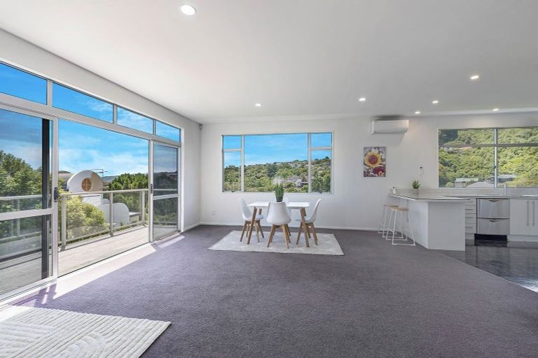 Photo of property in 6 Cromarty Place, Papakowhai, Porirua, 5024