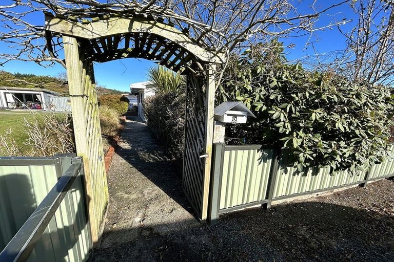 Photo of property in 2 Wangaloa Road, Kaitangata, 9210