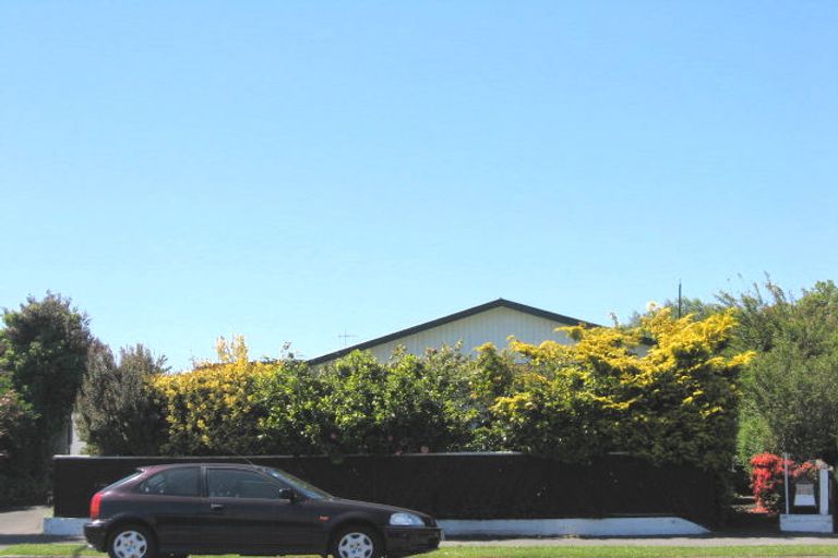 Photo of property in 122 Farrington Avenue, Bishopdale, Christchurch, 8053