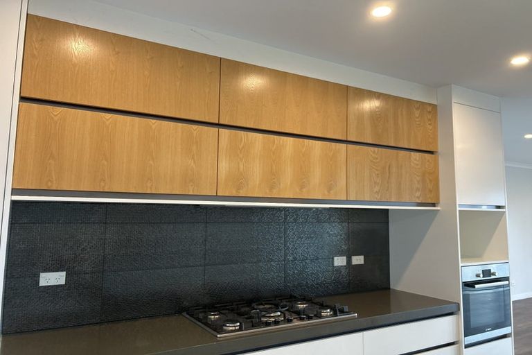 Photo of property in 50 Headland Drive, Long Bay, Auckland, 0630