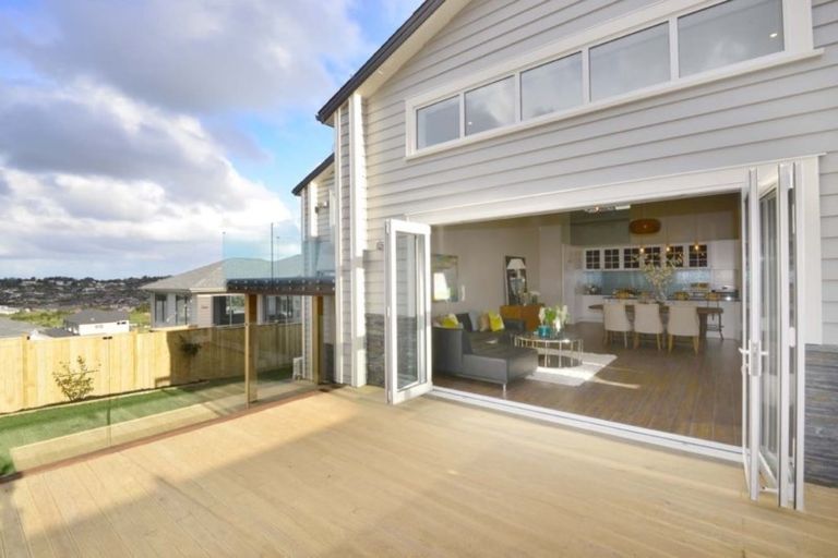 Photo of property in 141 Colonial Drive, Silverdale, 0932