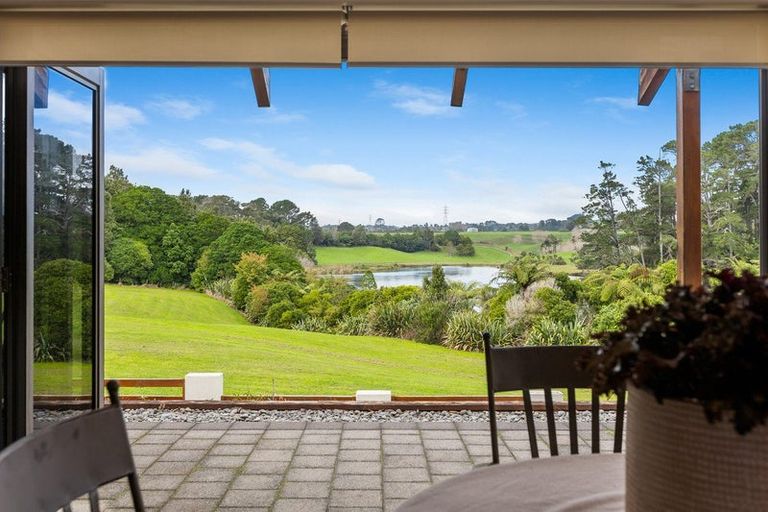 Photo of property in 4 Kororako Grove, Whalers Gate, New Plymouth, 4310