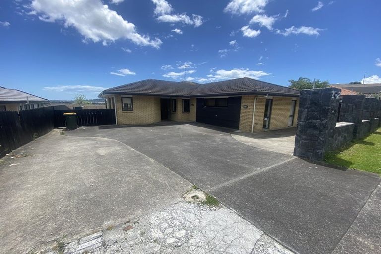 Photo of property in 22 Hilltop Road, Clover Park, Auckland, 2019