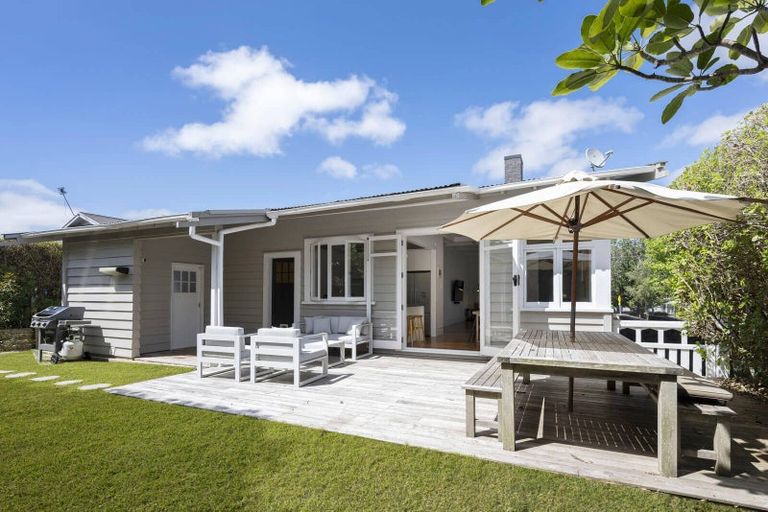 Photo of property in 33 Wairiki Road, Mount Eden, Auckland, 1024