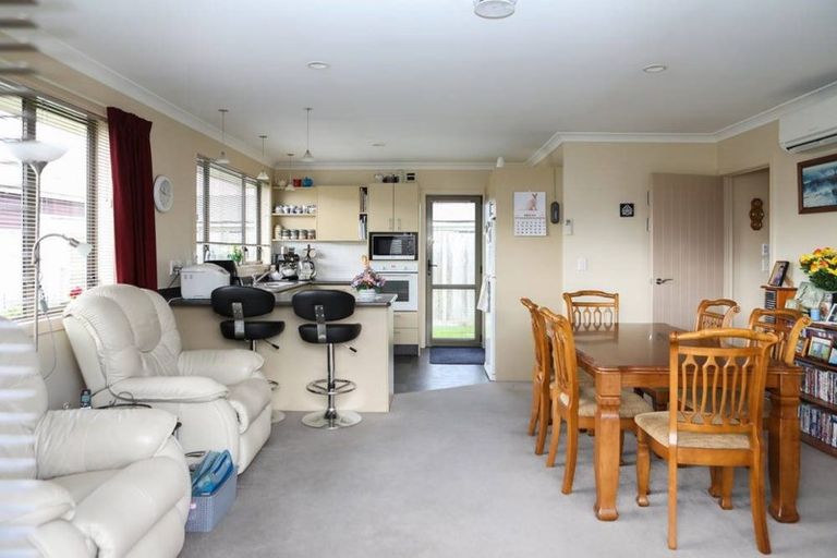 Photo of property in 3/23 Bradshaw Street, South Dunedin, Dunedin, 9012