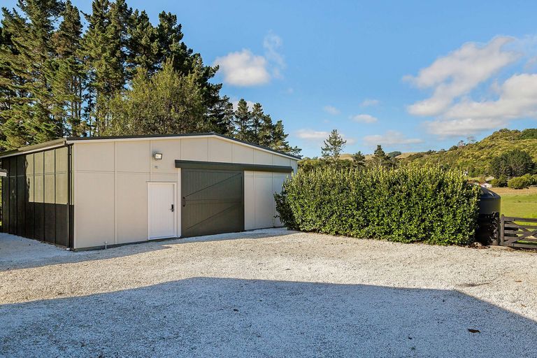 Photo of property in 171 Ramarama Road, Ramarama, Drury, 2579