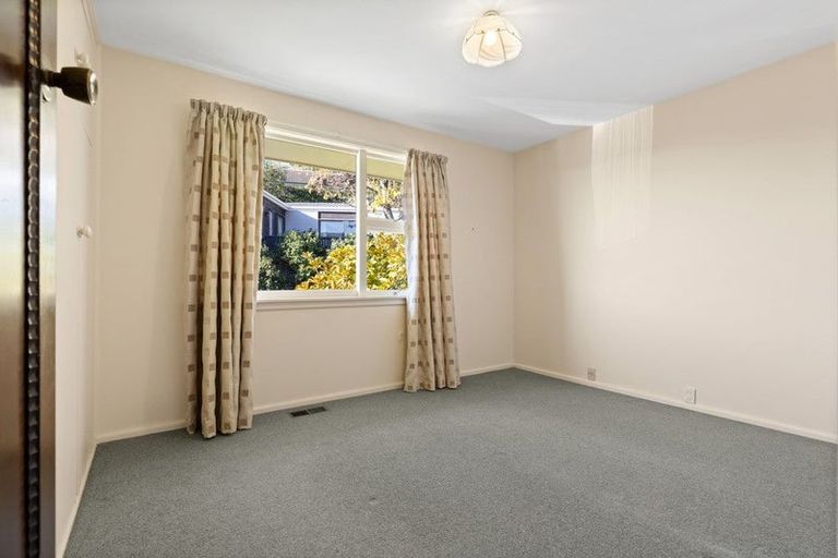 Photo of property in 30 Whareora Terrace, Cashmere, Christchurch, 8022