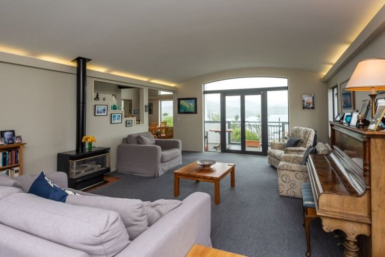 Photo of property in 28b Ripon Street, Lyttelton, 8082